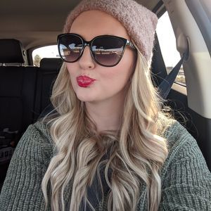 Meet your Posher, Lindsey